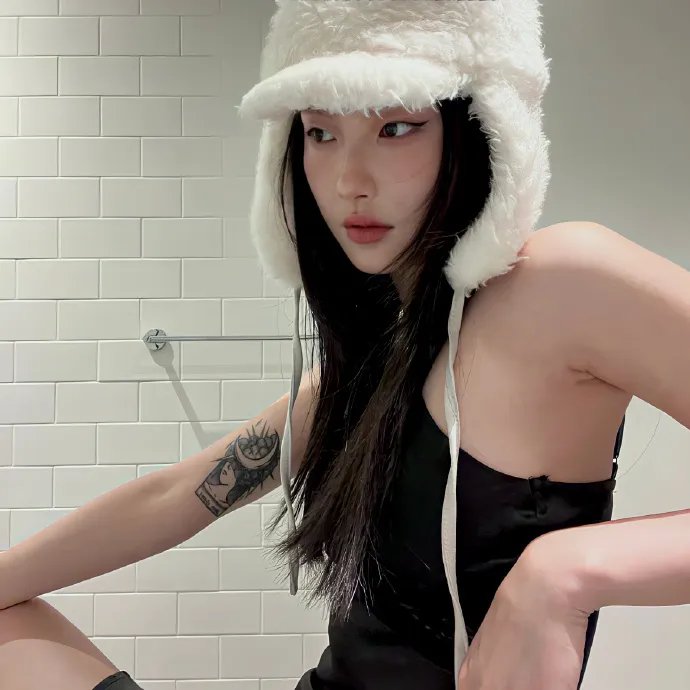 你是刁户但我背靠神秘智囊团